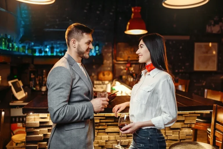 8 Reasons to Feel Empty After Hookup - Victoria Milan